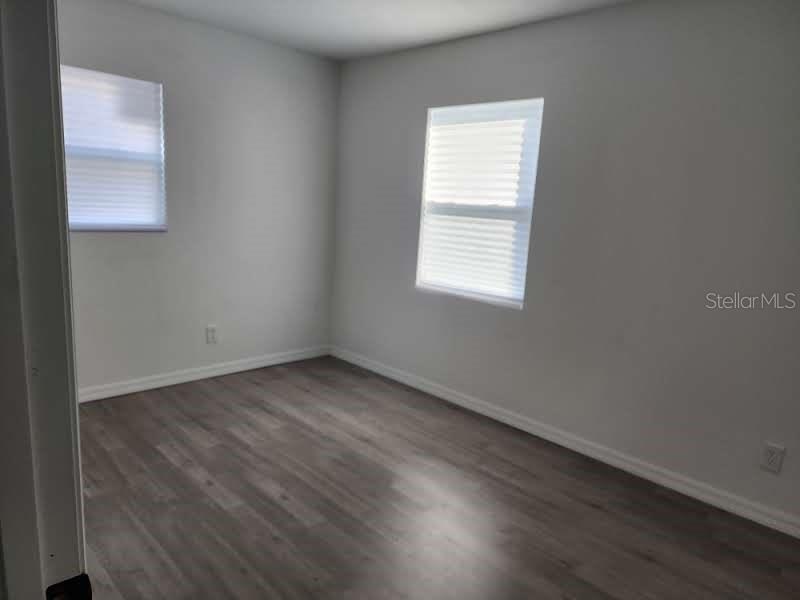 Image 21 of 25 For 8522 Tidewater Trail