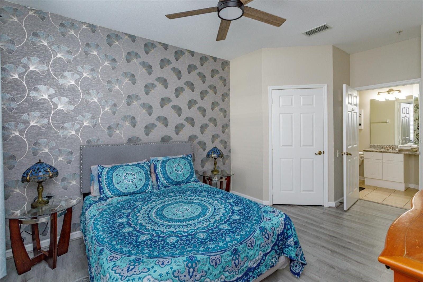 Image 11 of 33 For 2310 Silver Palm Dr 104