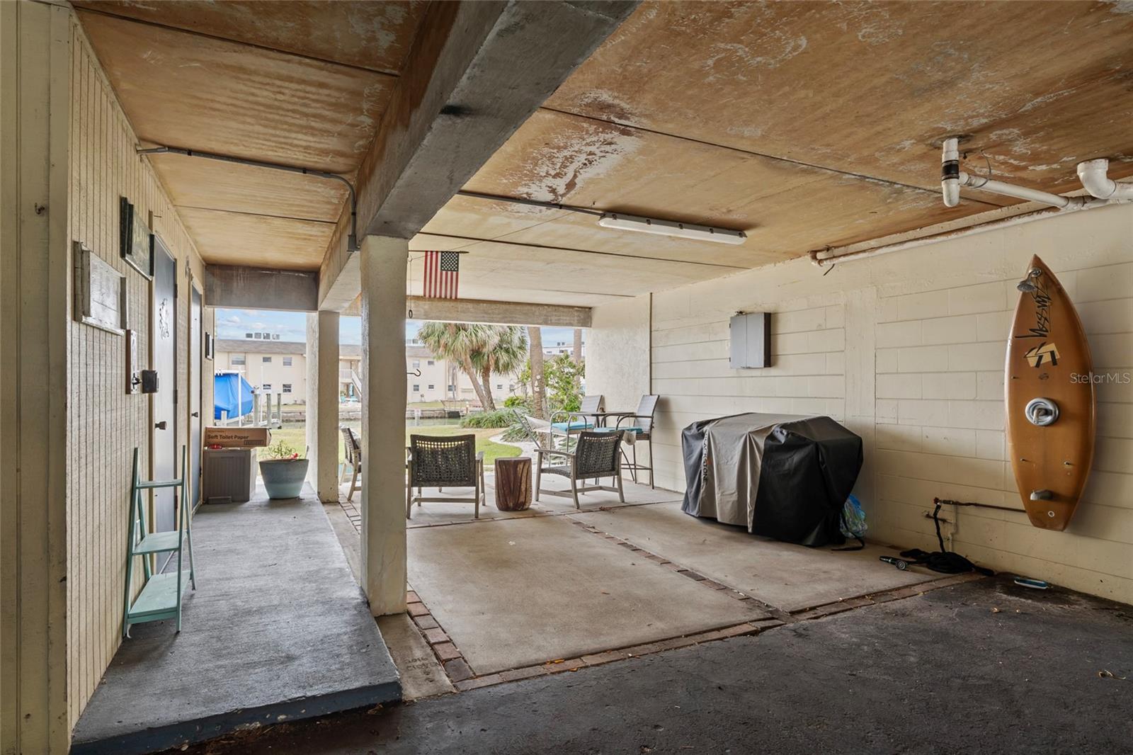 Image 33 of 48 For 11650 Capri Circle S 108