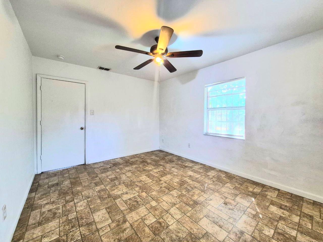 Image 27 of 40 For 2413 38th Avenue