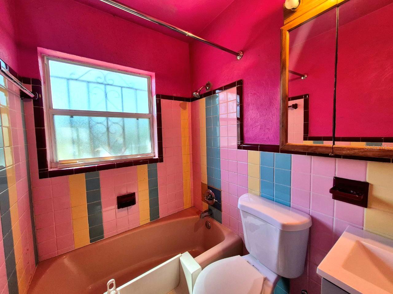 Image 28 of 40 For 2413 38th Avenue