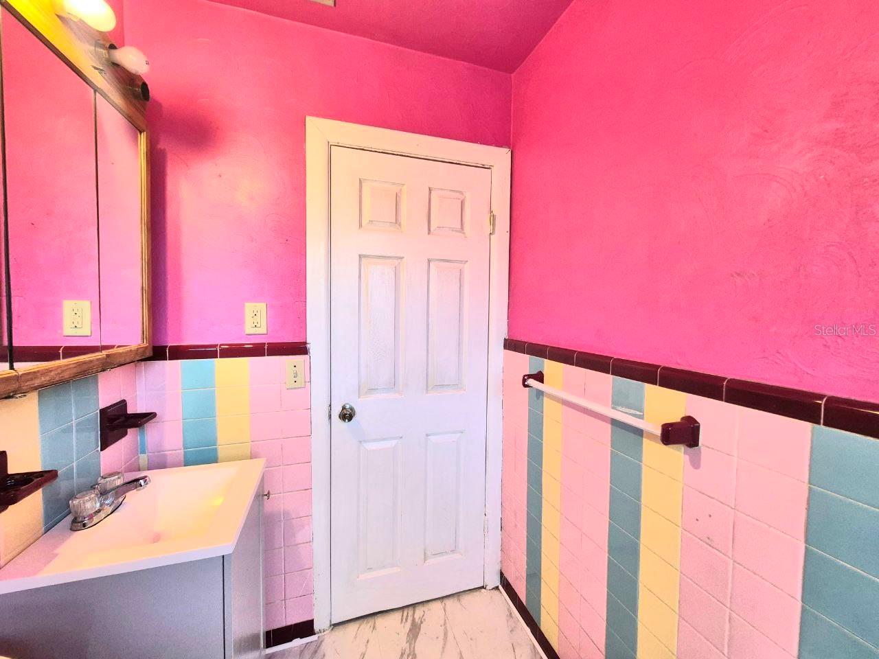 Image 30 of 40 For 2413 38th Avenue