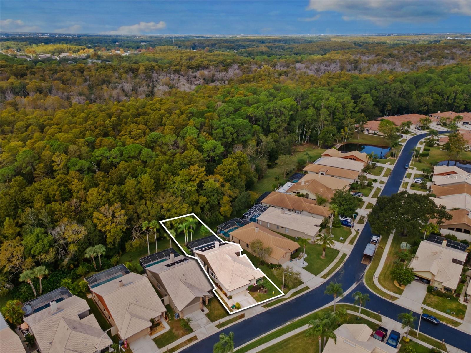 Image 32 of 35 For 3690 Darston Street