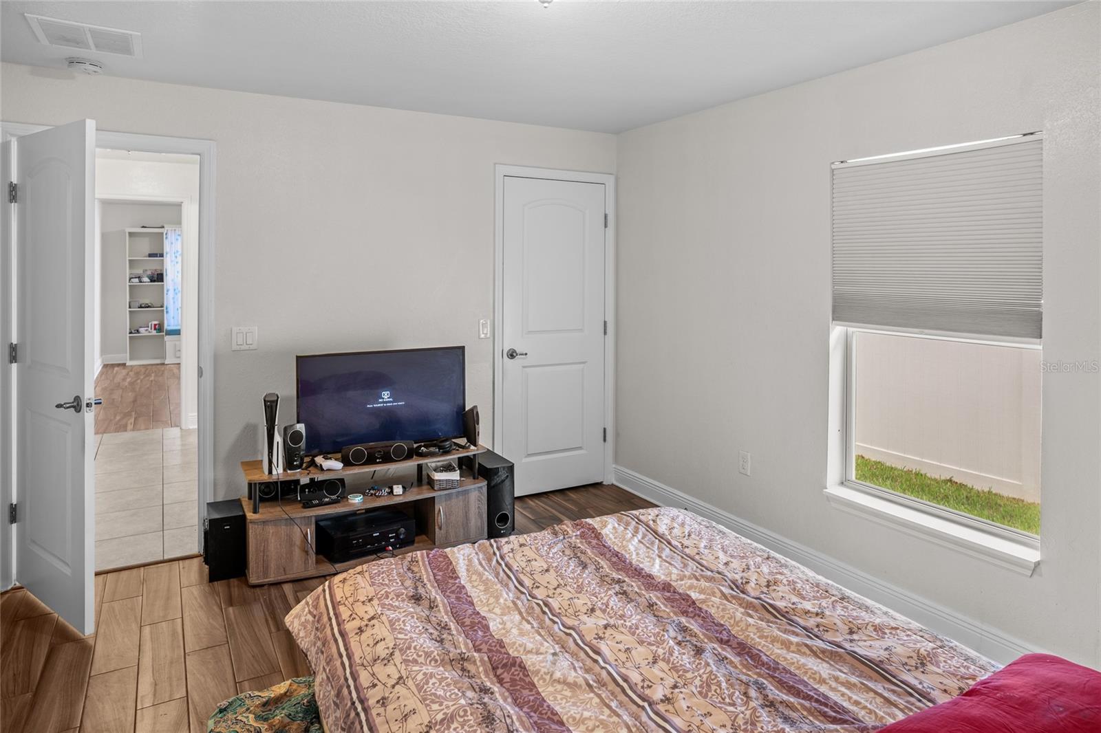 Image 23 of 29 For 9645 Jaybird Lane