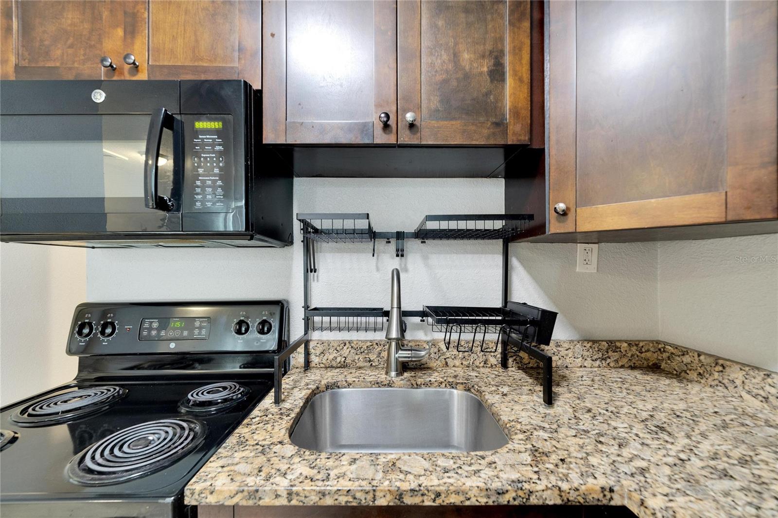 Image 13 of 29 For 3651 Haines Road N