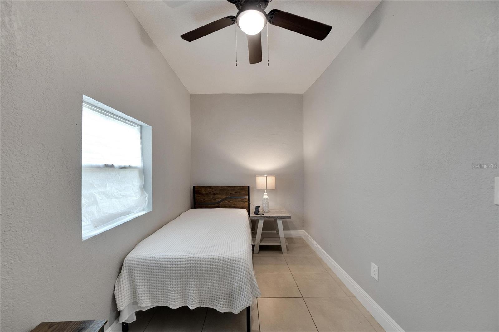 Image 17 of 29 For 3651 Haines Road N