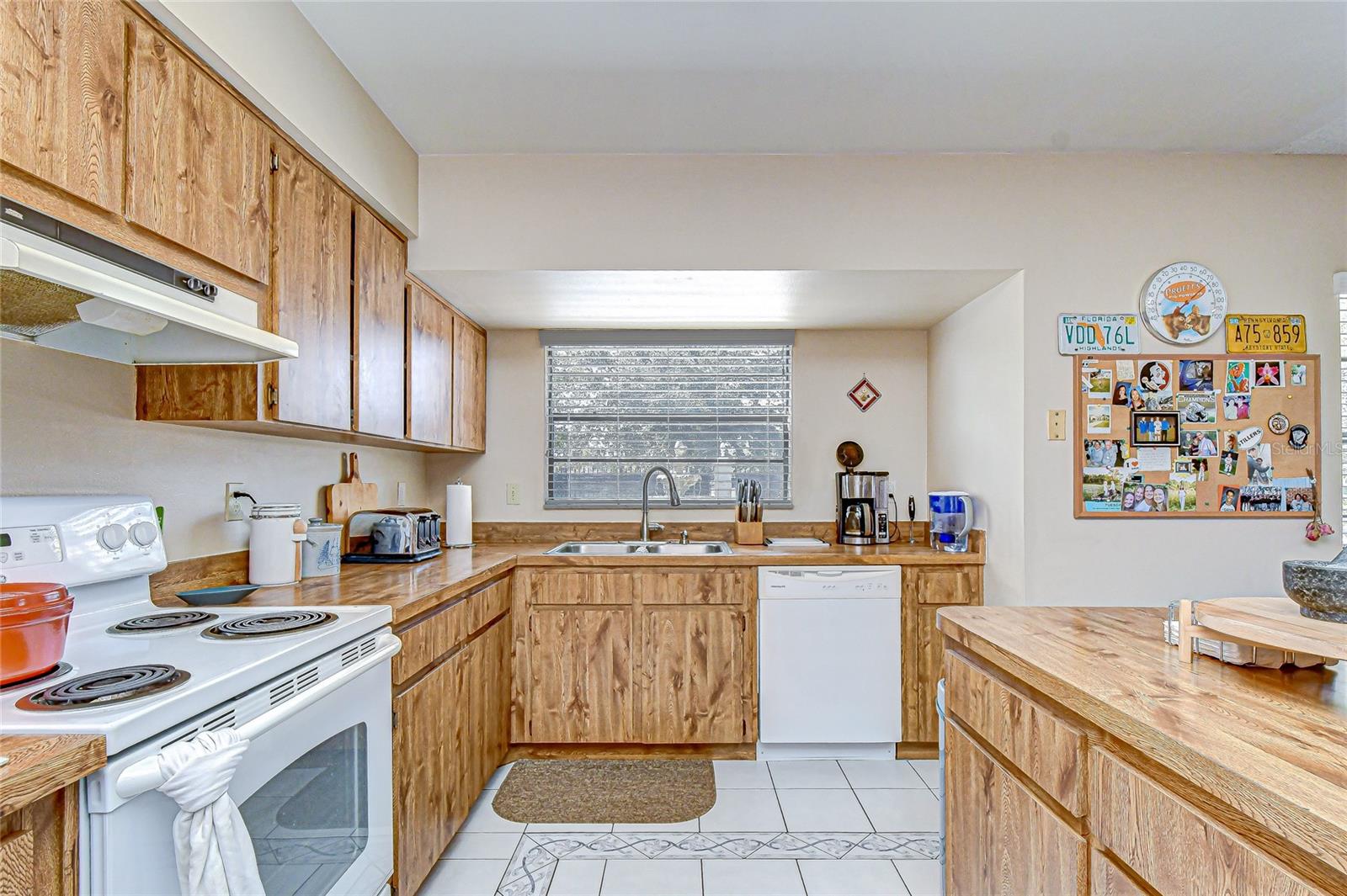 Image 12 of 36 For 3805 Bell Grande Drive