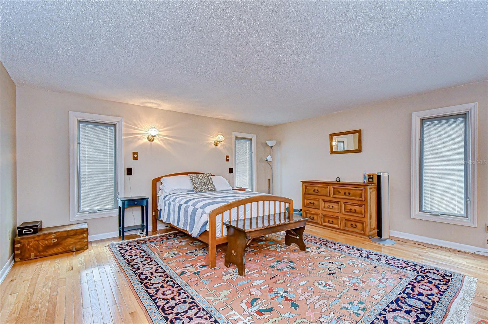 Image 21 of 36 For 3805 Bell Grande Drive