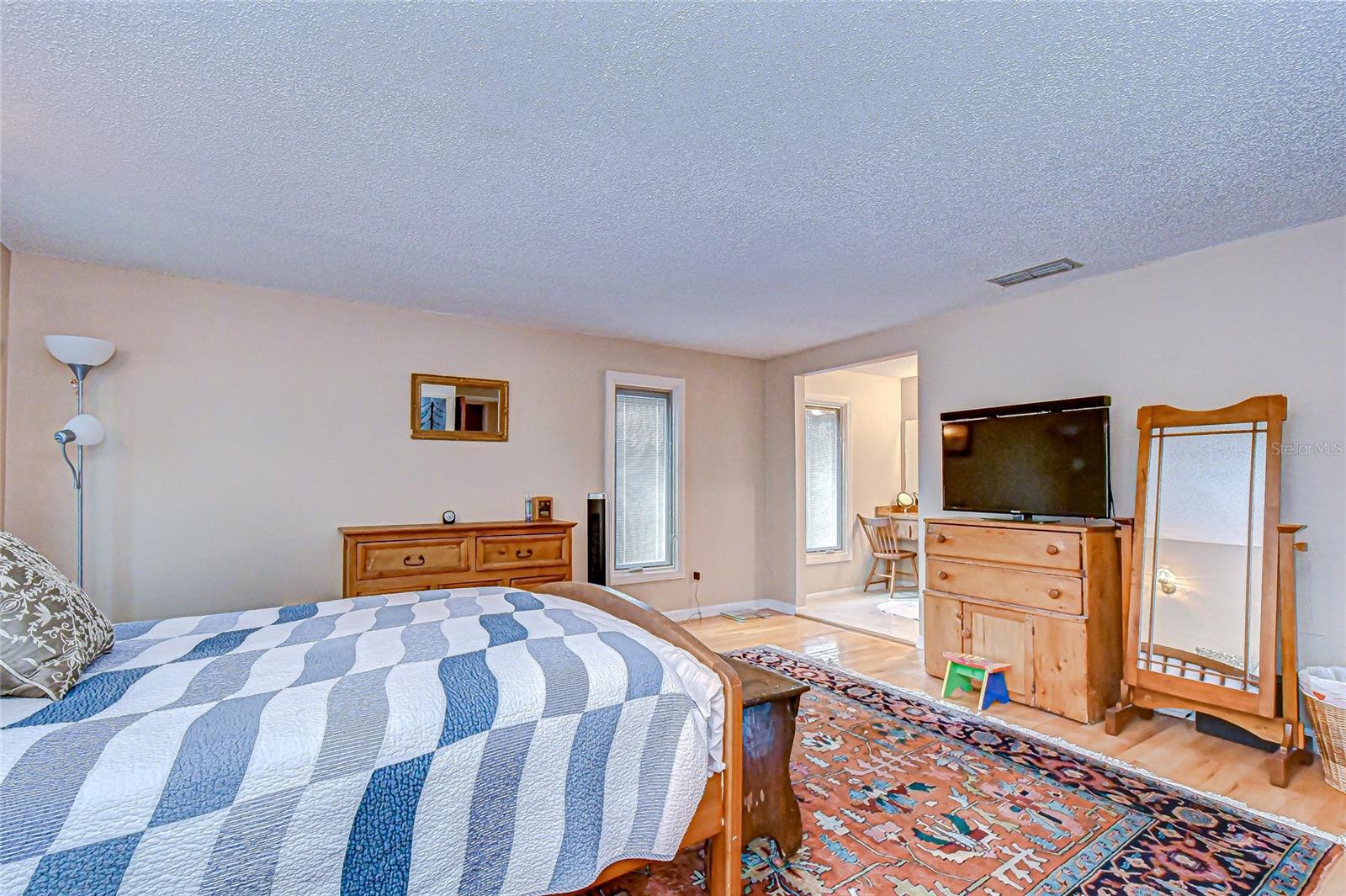 Image 22 of 36 For 3805 Bell Grande Drive