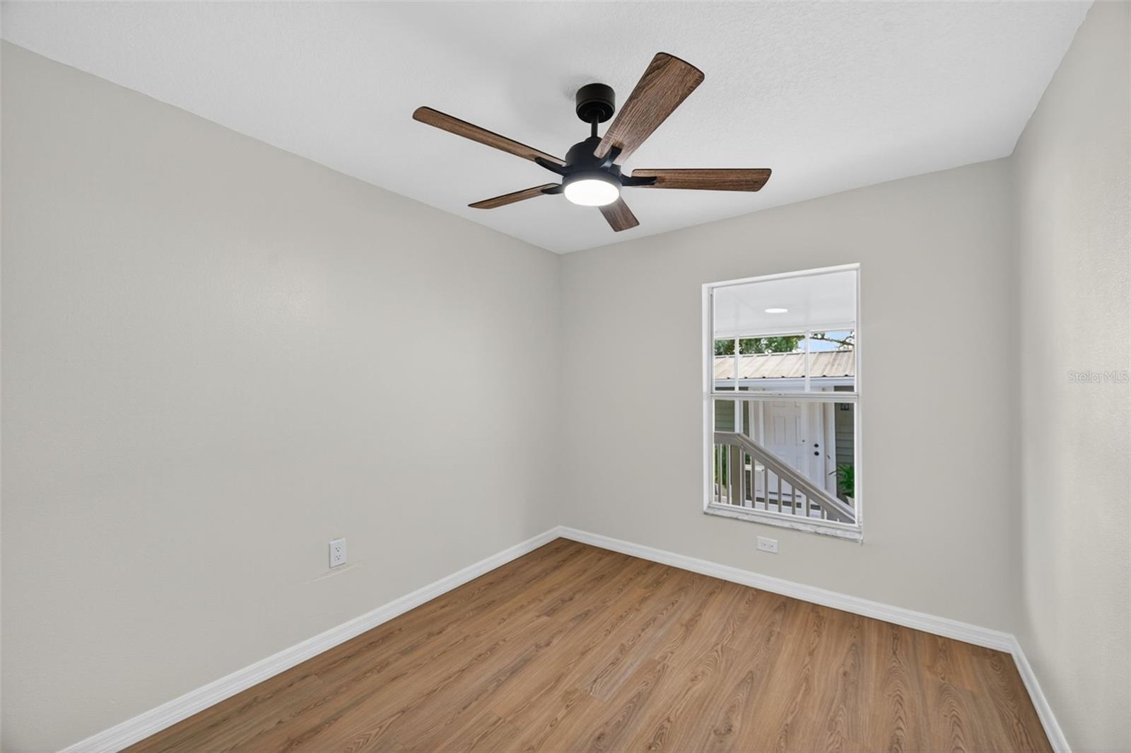 Image 26 of 58 For 2702 Saint John Street