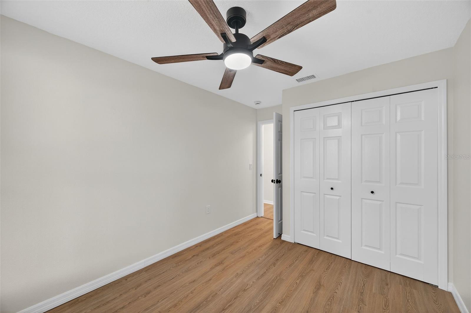 Image 27 of 58 For 2702 Saint John Street