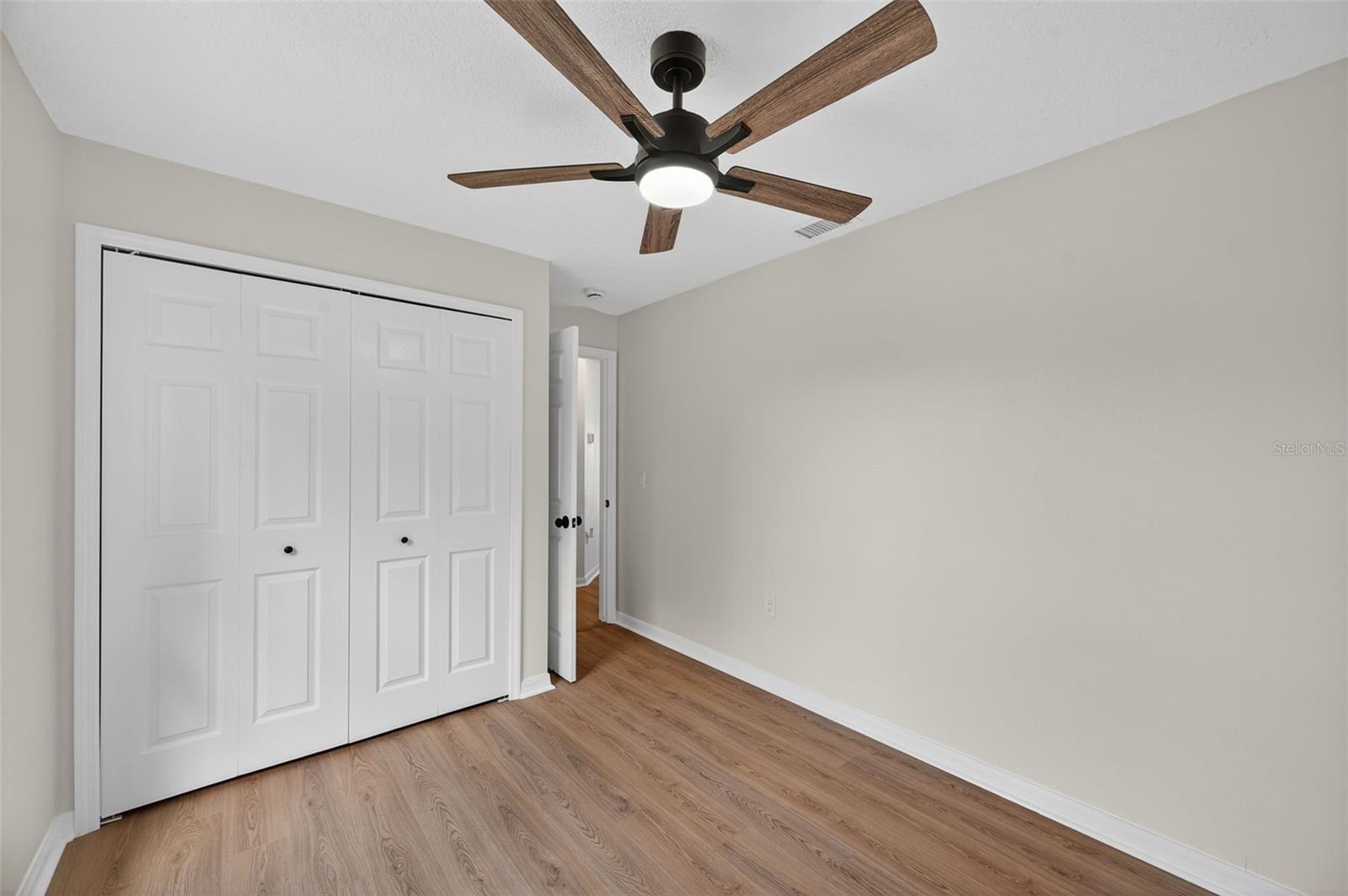 Image 31 of 58 For 2702 Saint John Street