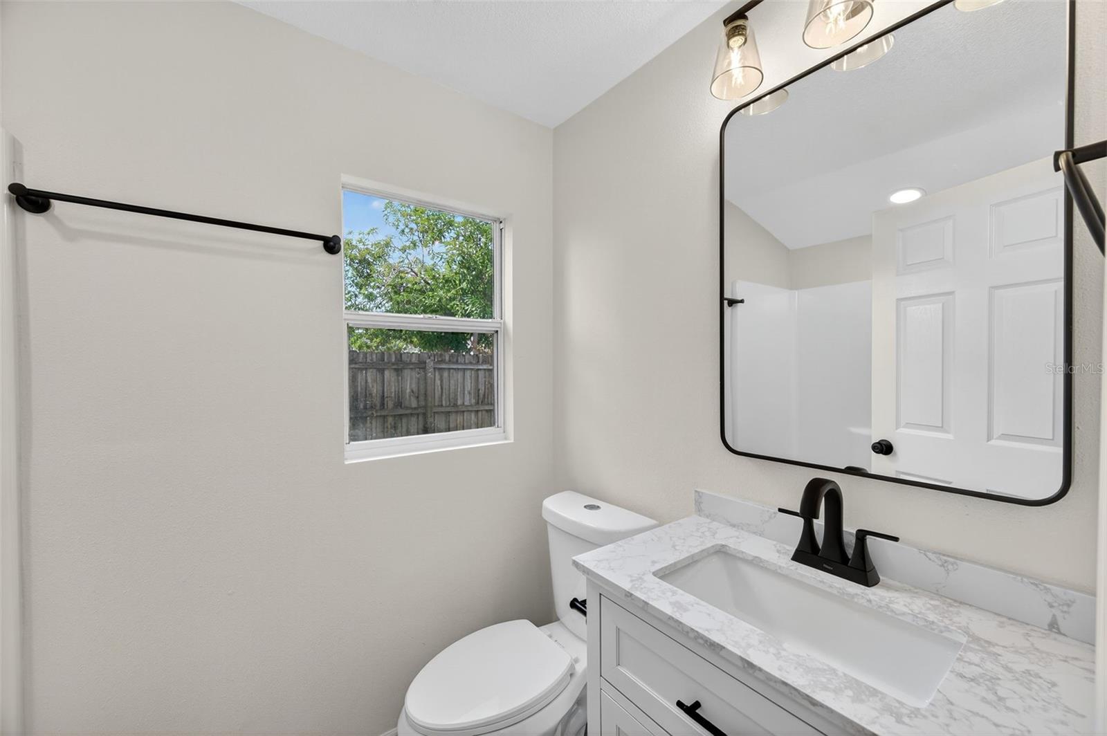 Image 35 of 58 For 2702 Saint John Street