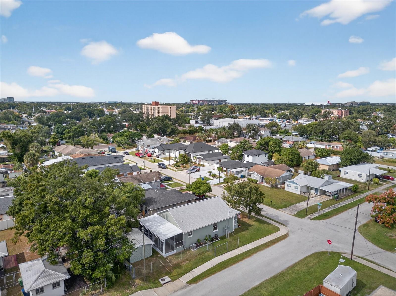 Image 56 of 58 For 2702 Saint John Street