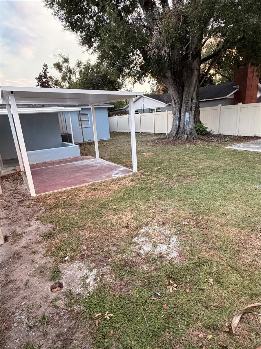 Image 15 of 15 For 1720 Park Drive