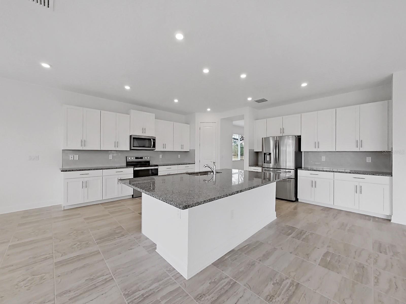 Image 12 of 44 For 3816 North A Street