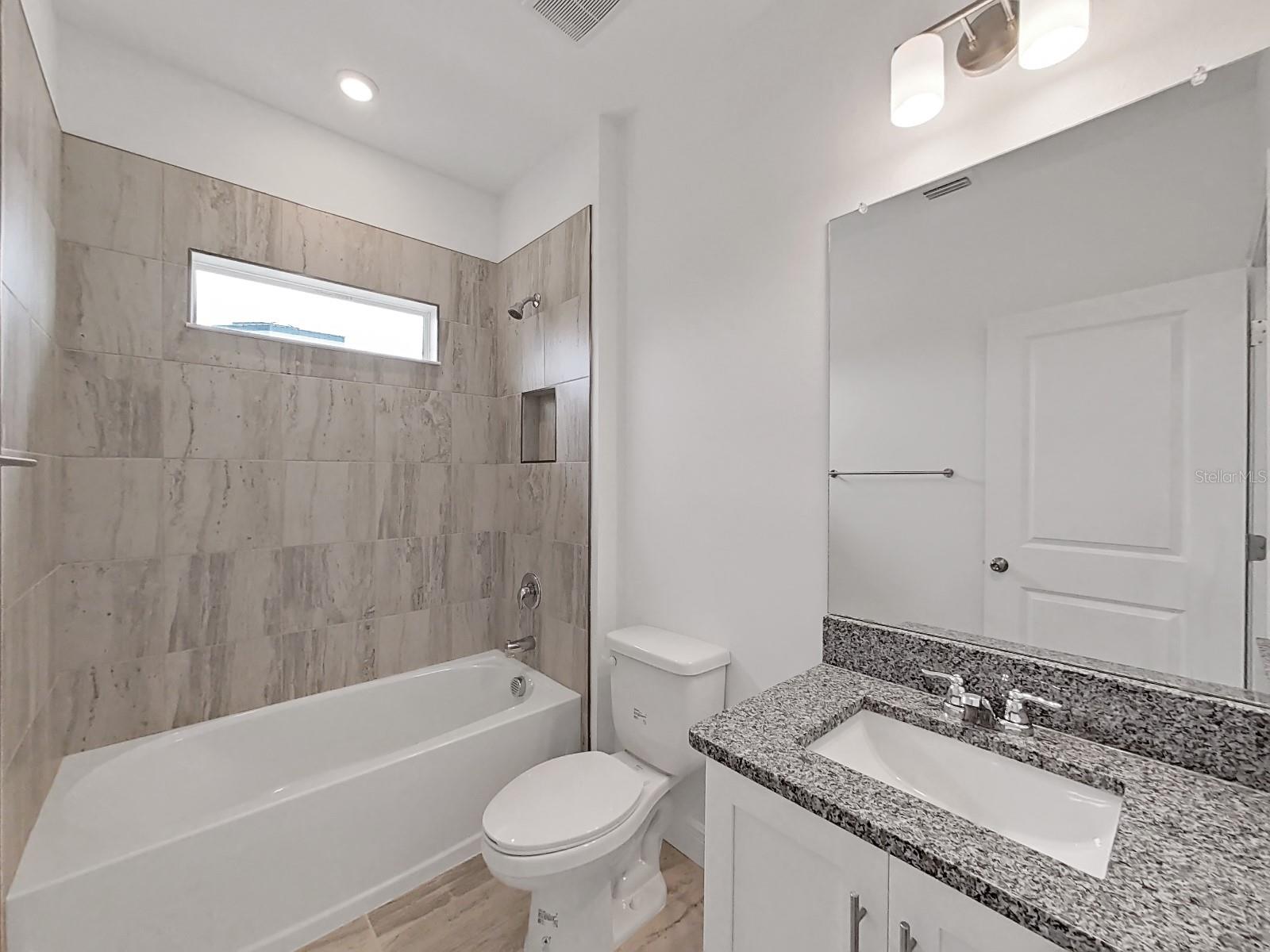 Image 32 of 44 For 3816 North A Street