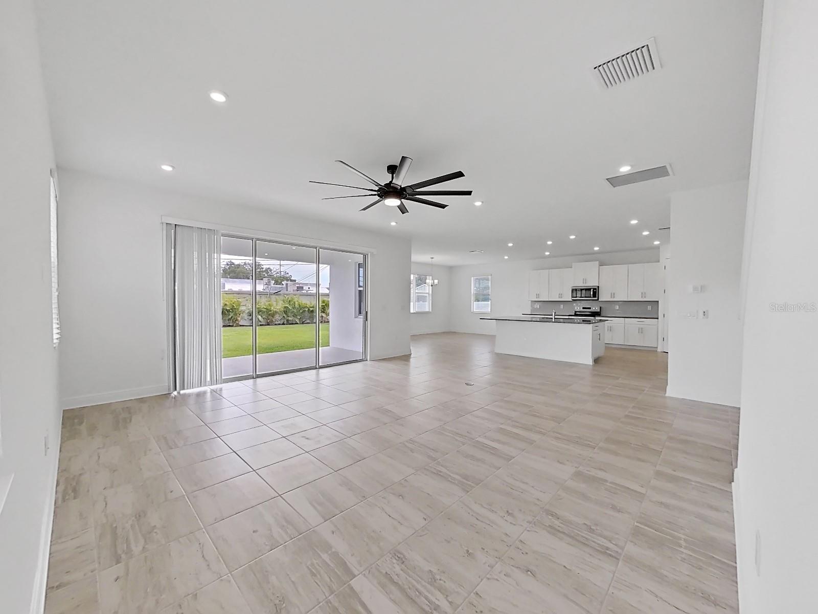 Image 7 of 44 For 3816 North A Street