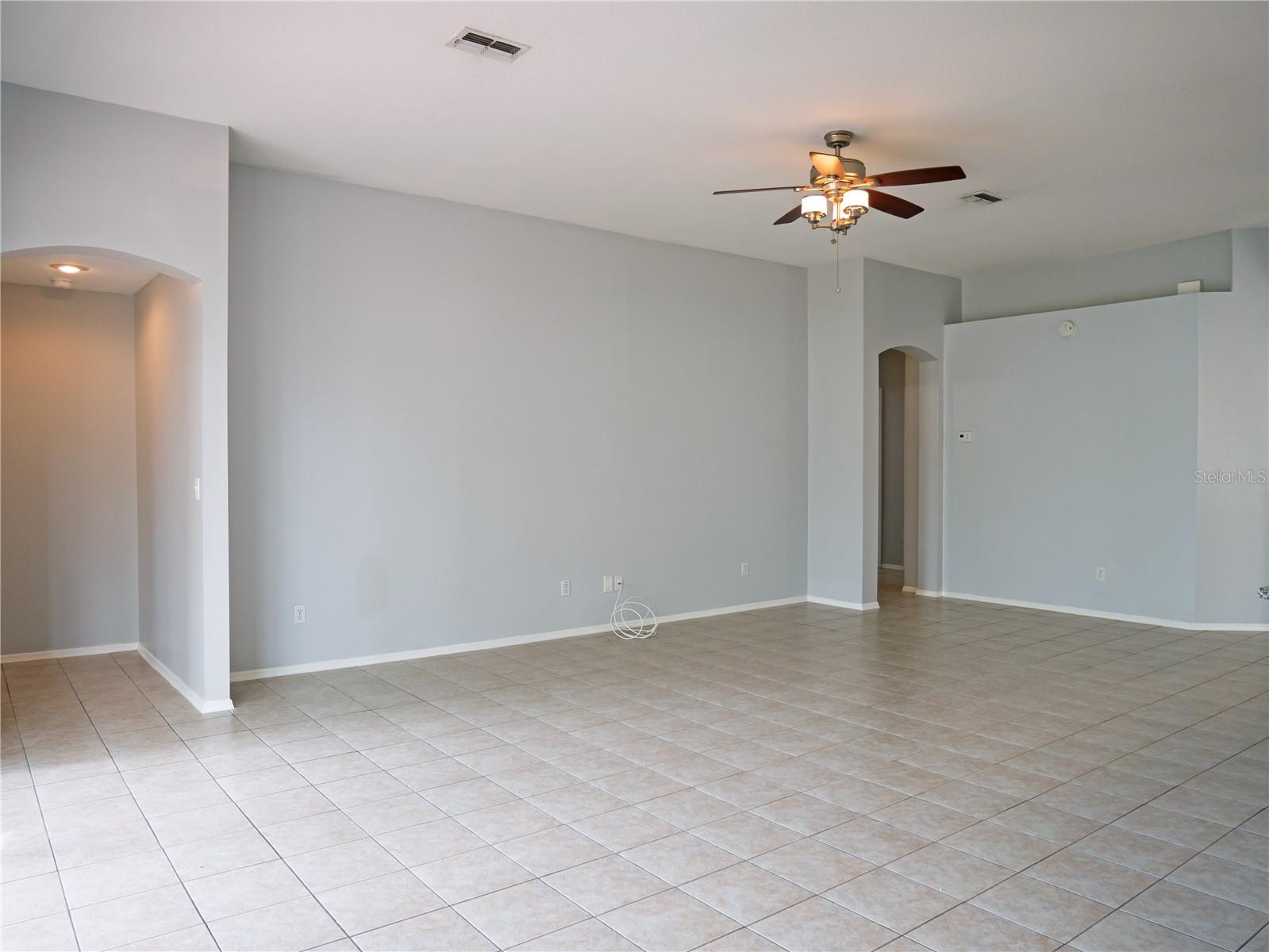 Image 10 of 41 For 4768 Ridgemoor Circle