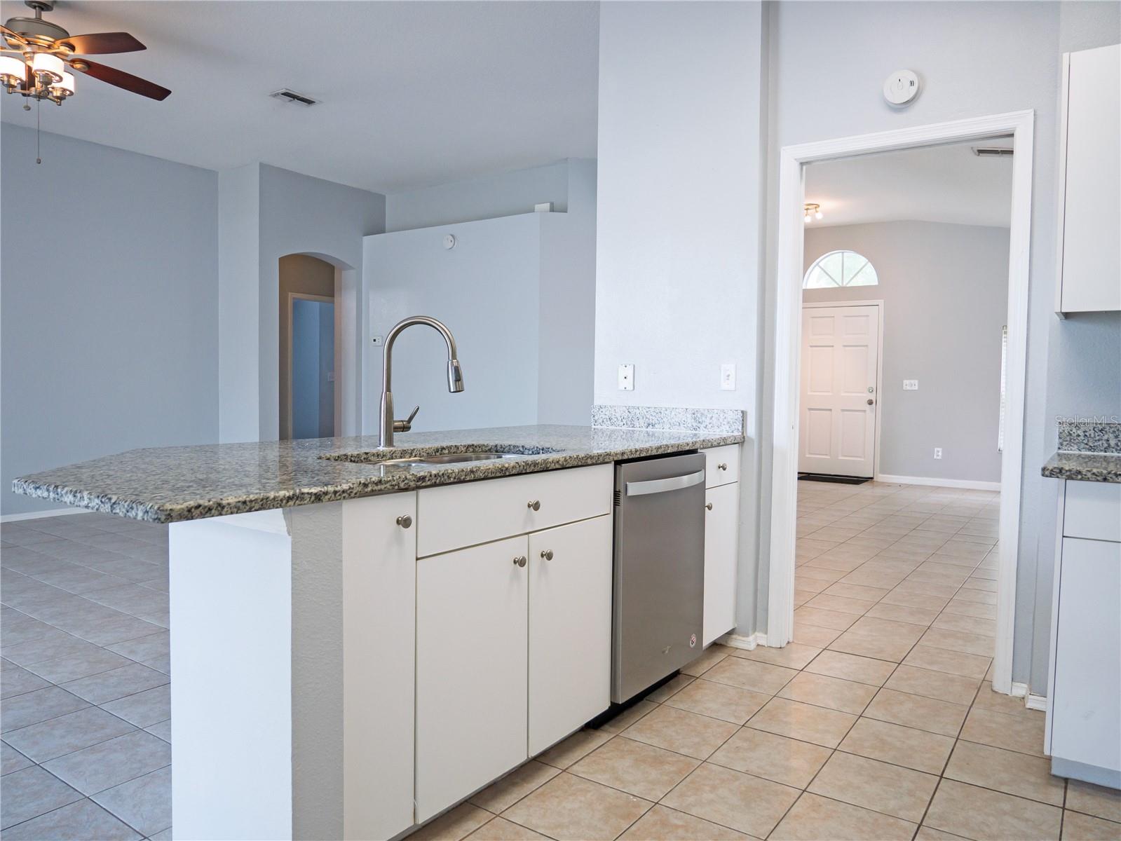 Image 16 of 41 For 4768 Ridgemoor Circle