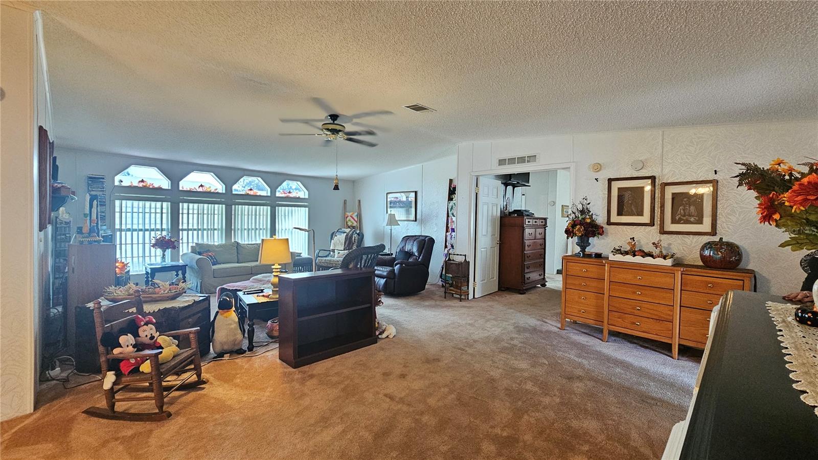 Image 12 of 30 For 8210 Bull Run Dr