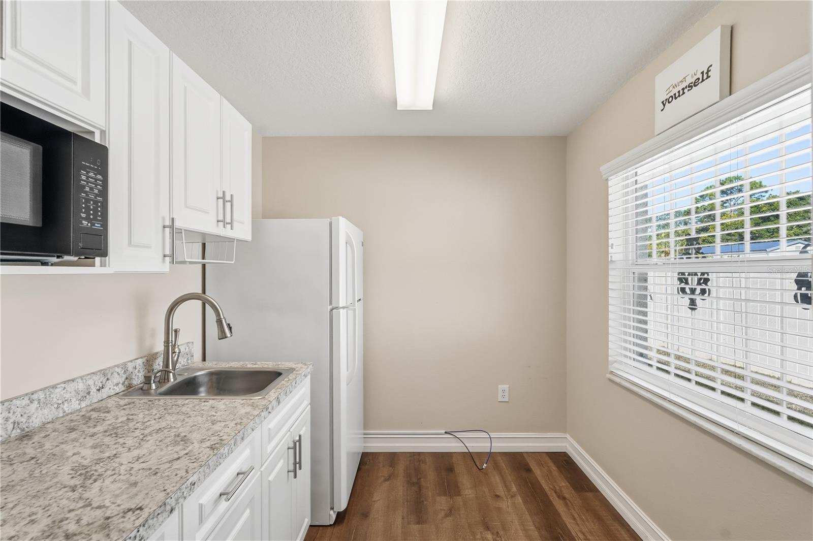 Image 17 of 19 For 8219 Massachusetts Avenue