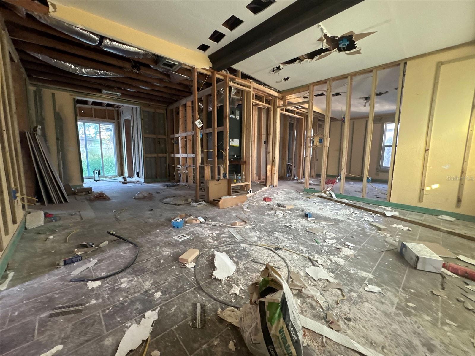 Image 16 of 41 For 5015 Green Key Road