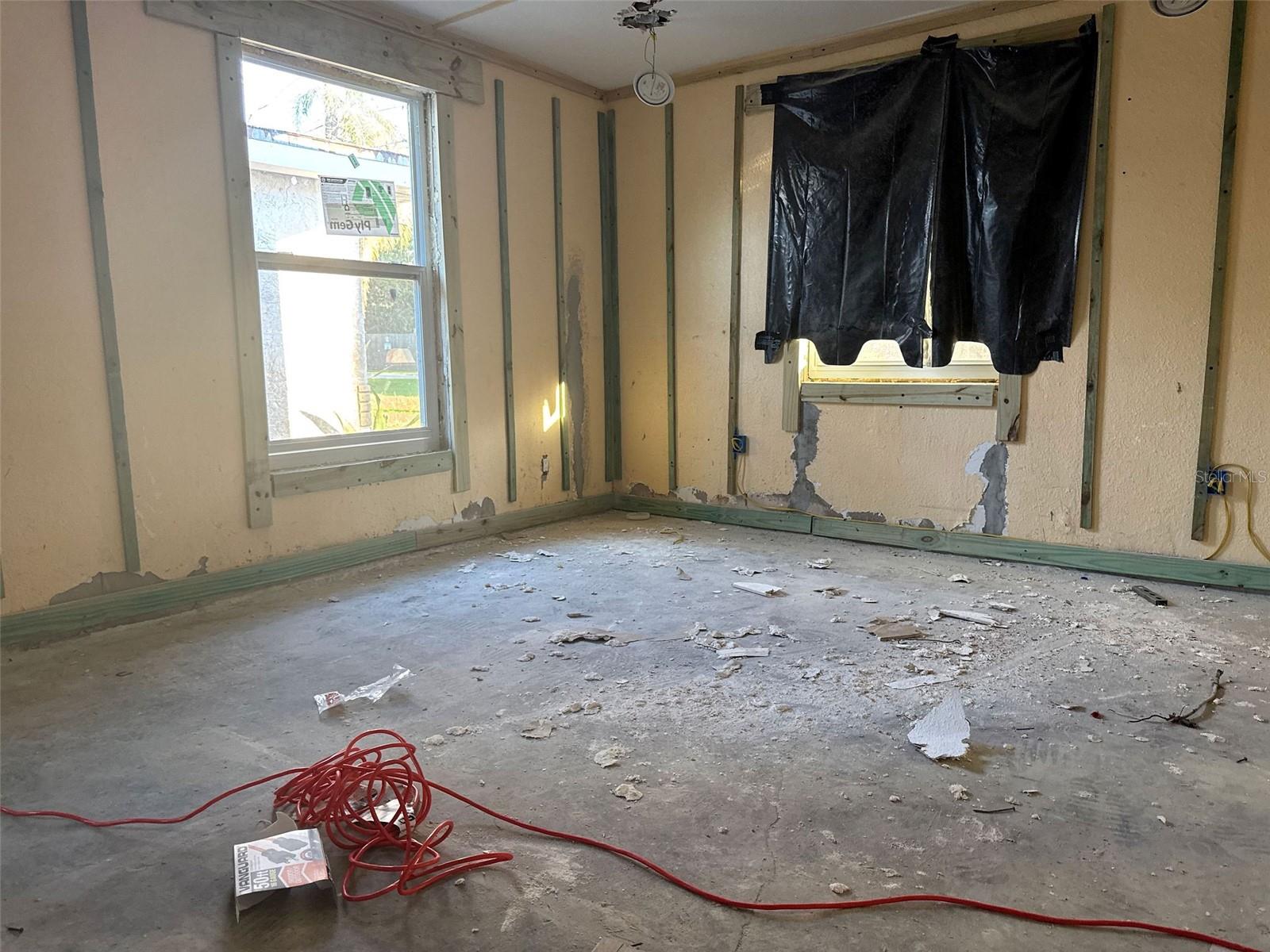 Image 17 of 41 For 5015 Green Key Road