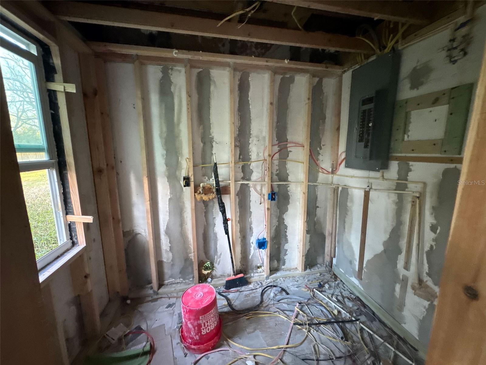 Image 18 of 41 For 5015 Green Key Road