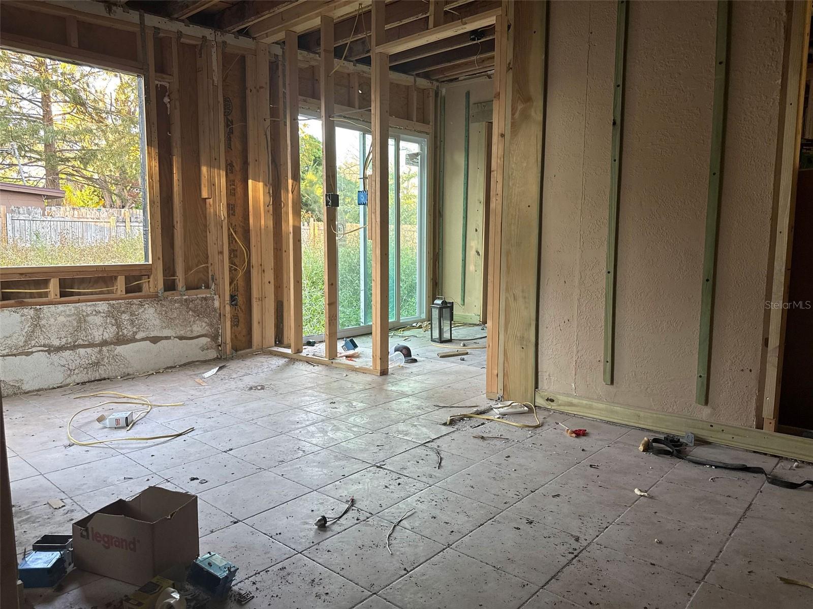 Image 21 of 41 For 5015 Green Key Road