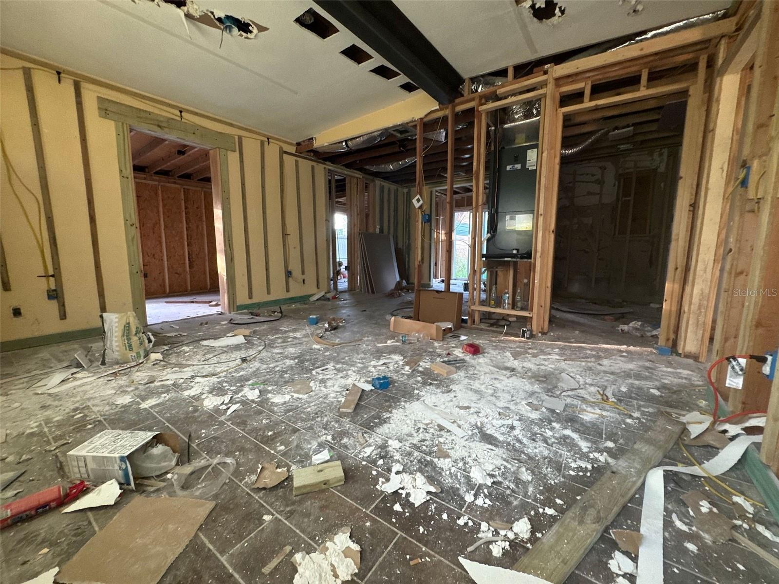 Image 30 of 41 For 5015 Green Key Road