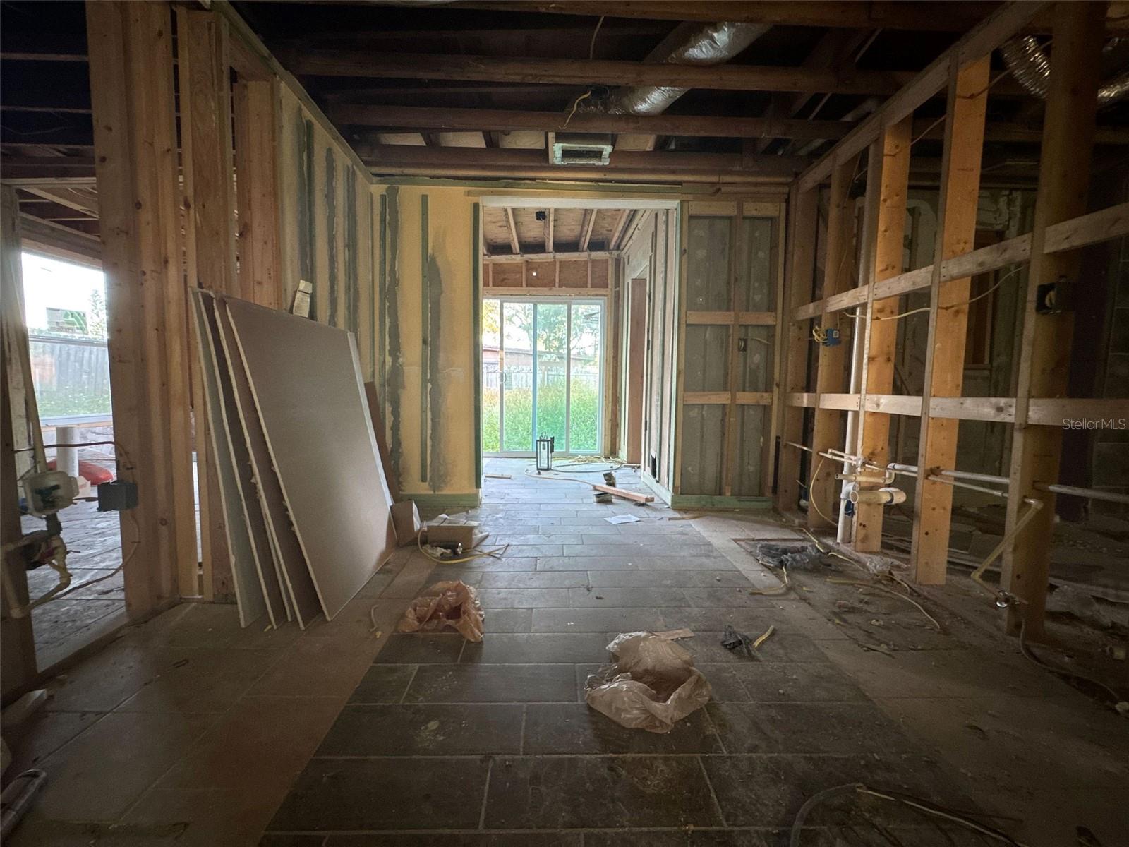 Image 34 of 41 For 5015 Green Key Road