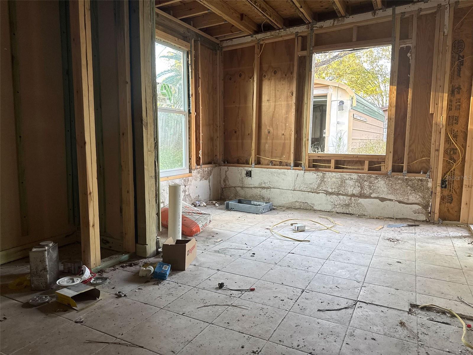 Image 37 of 41 For 5015 Green Key Road