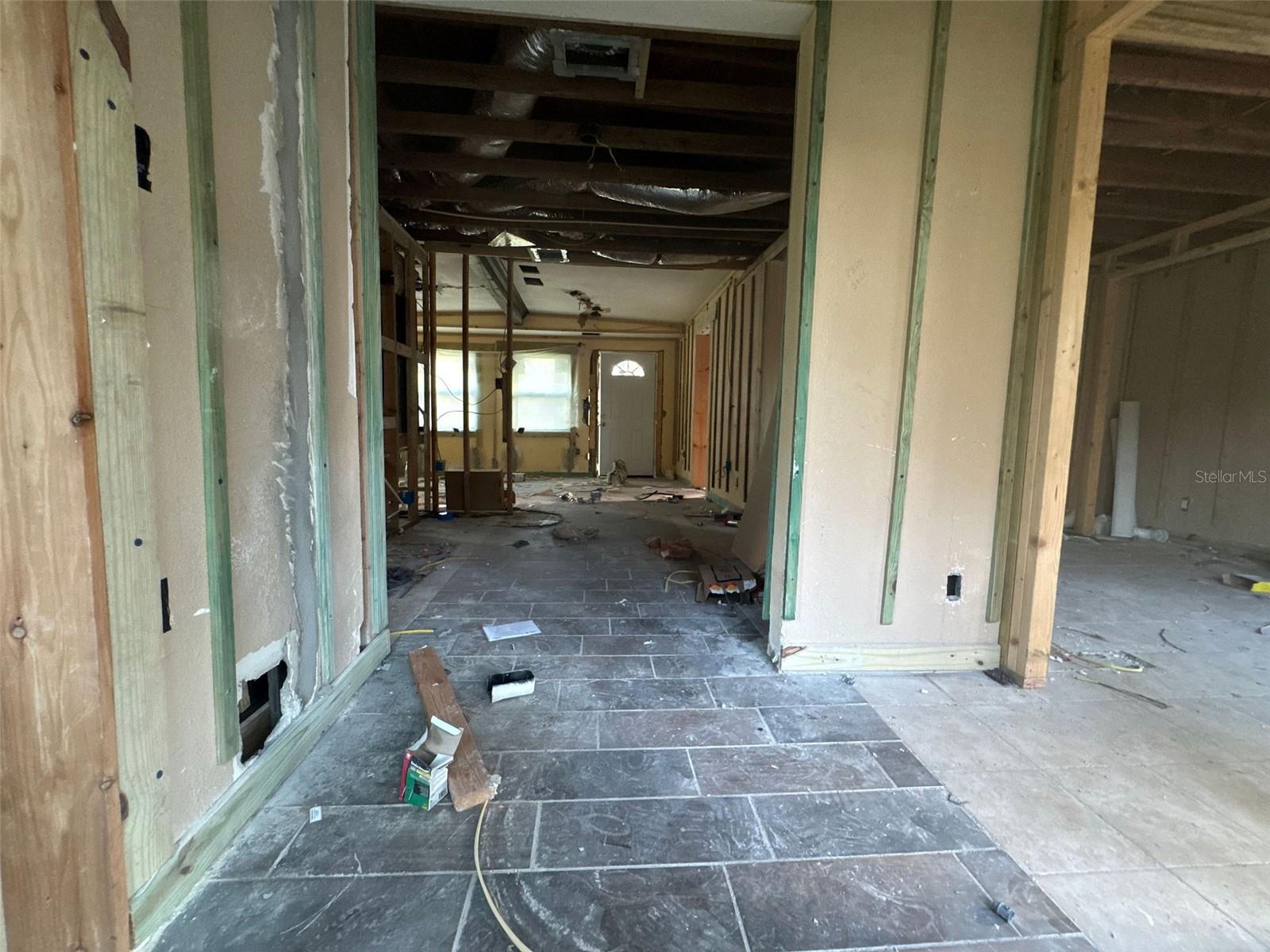 Image 7 of 41 For 5015 Green Key Road