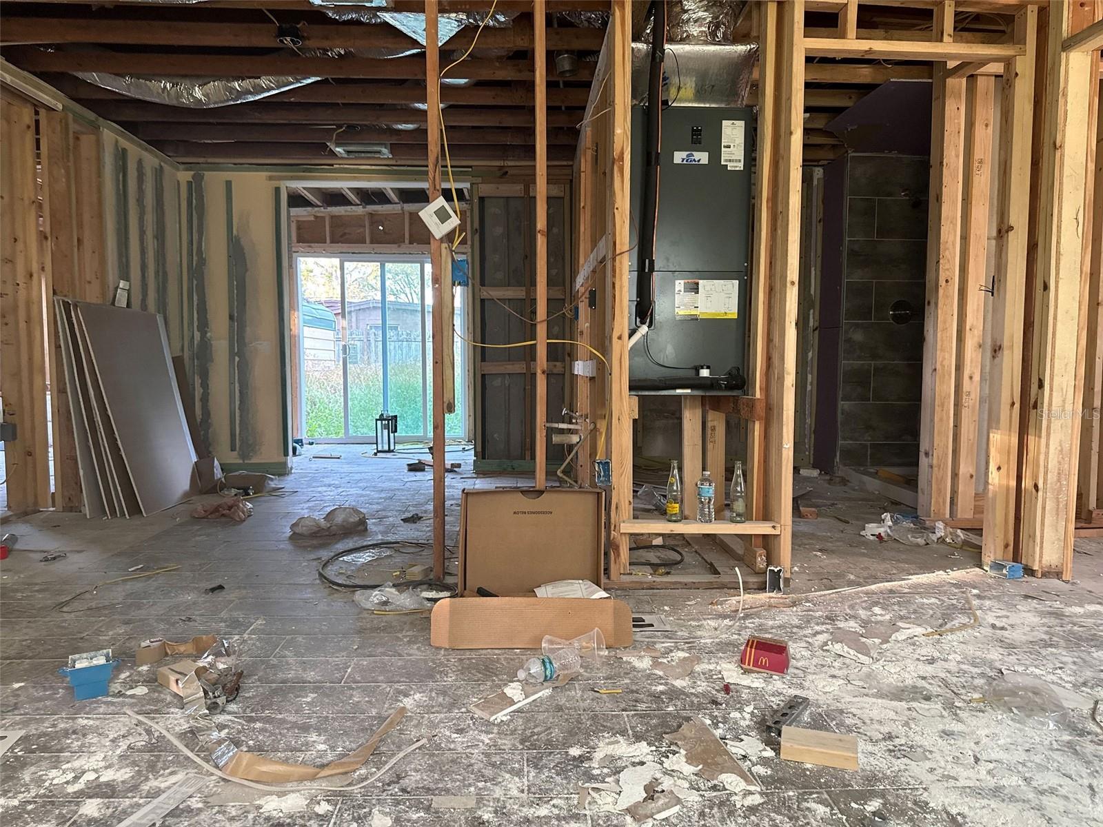 Image 9 of 41 For 5015 Green Key Road