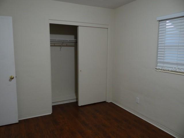 Image 28 of 42 For 6132 Dartmouth Avenue N