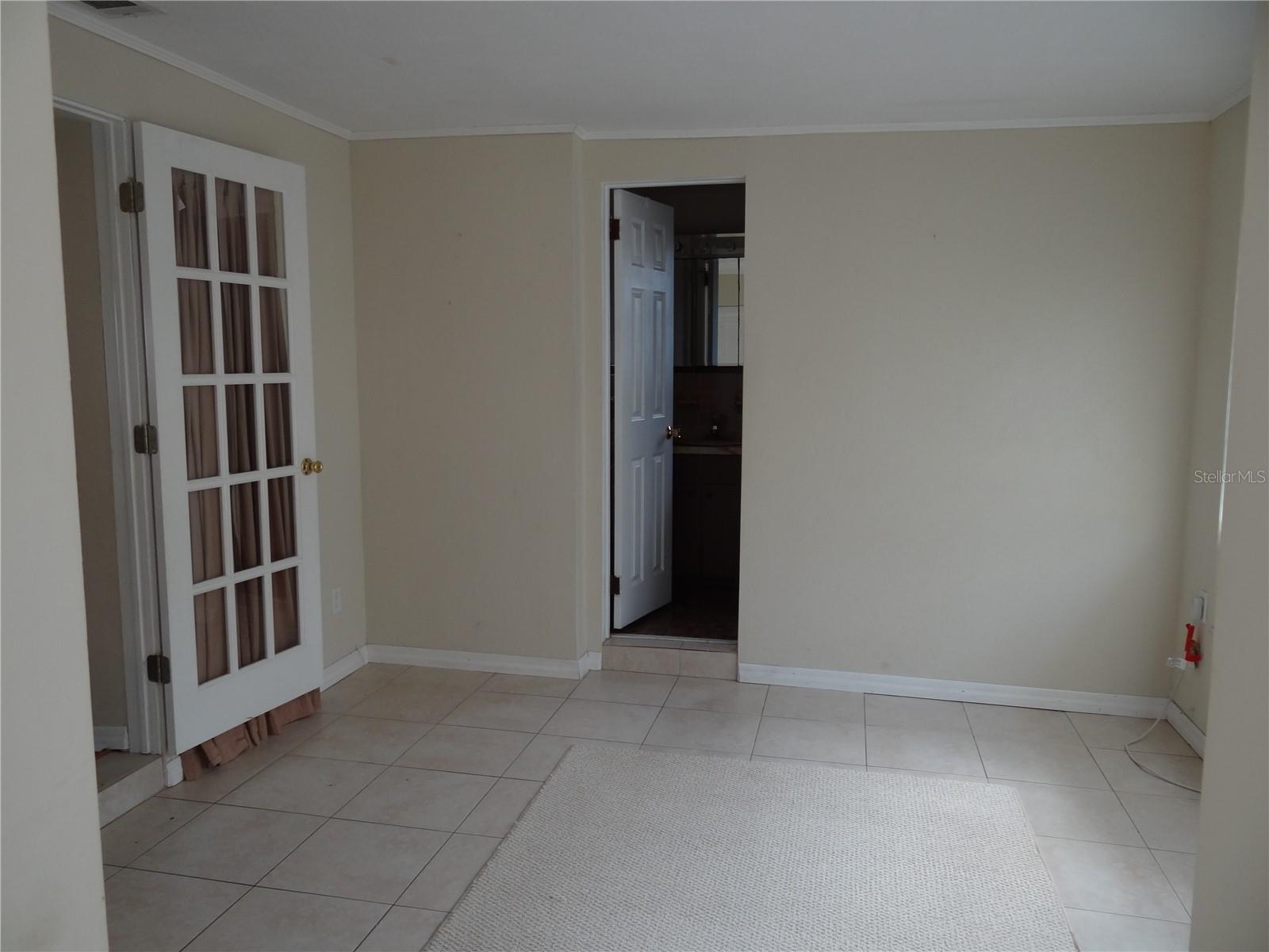 Image 31 of 42 For 6132 Dartmouth Avenue N