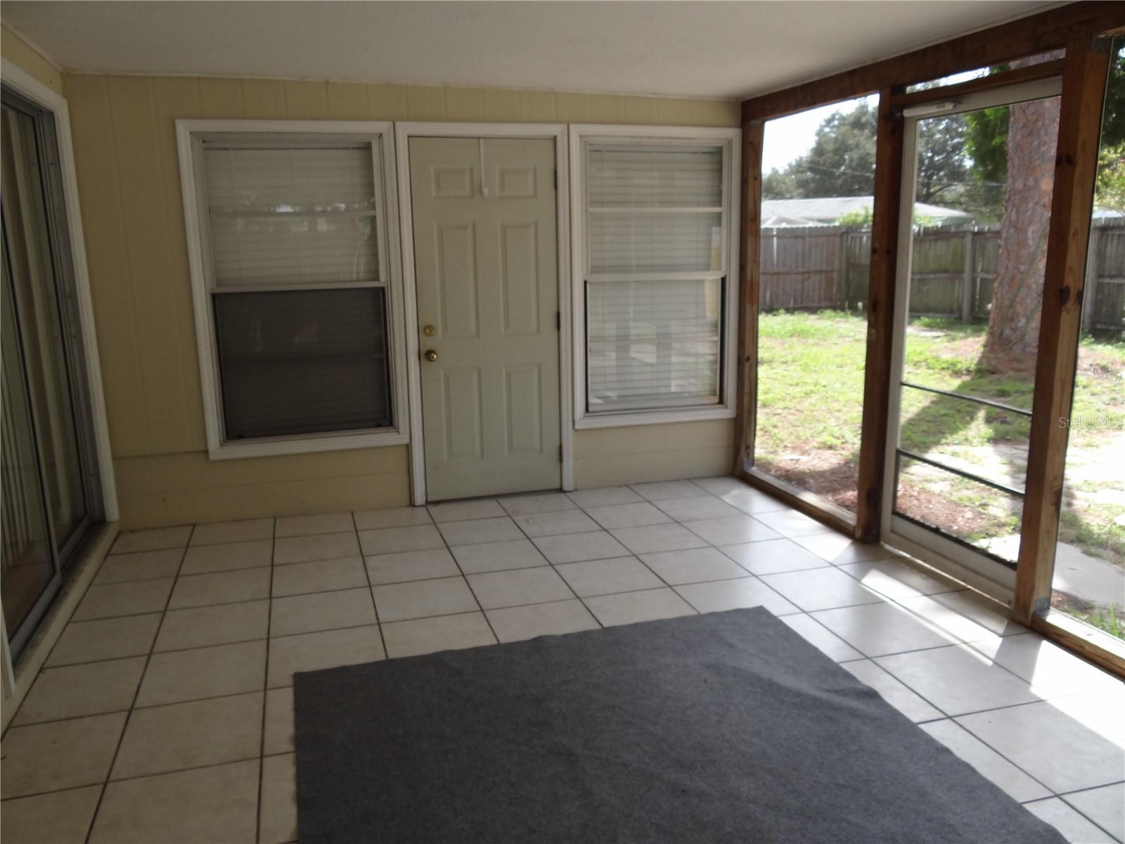 Image 34 of 42 For 6132 Dartmouth Avenue N