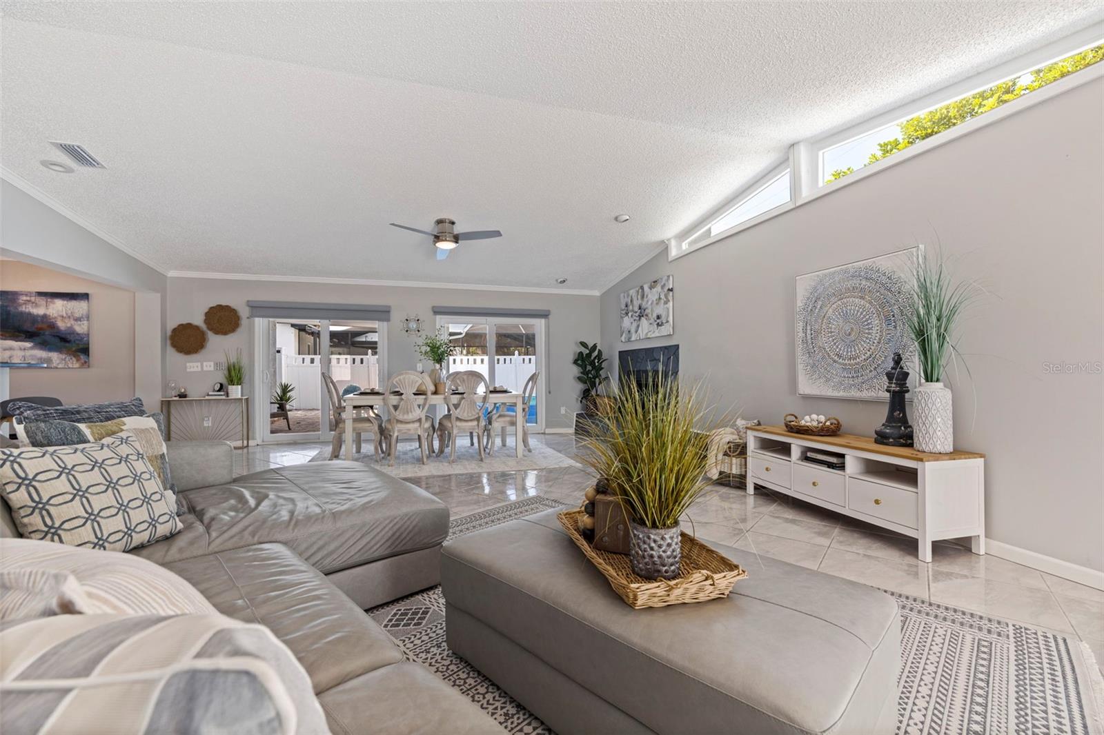 Image 17 of 45 For 453 85th Avenue