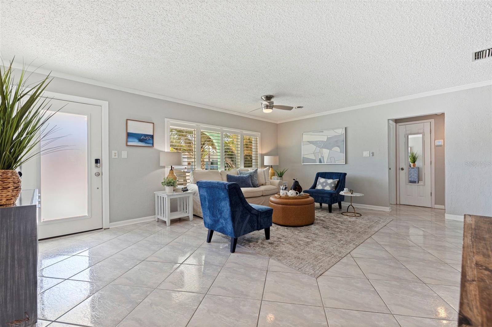 Image 5 of 45 For 453 85th Avenue