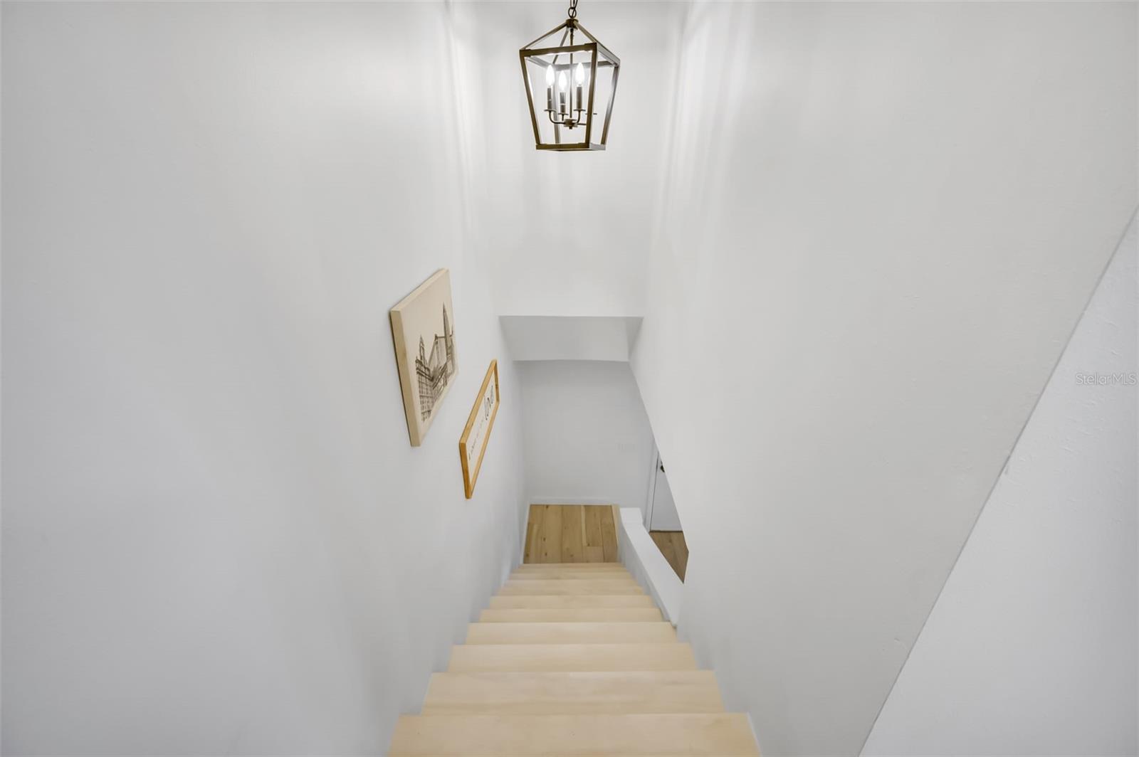 Image 13 of 19 For 2900 Lichen Lane B