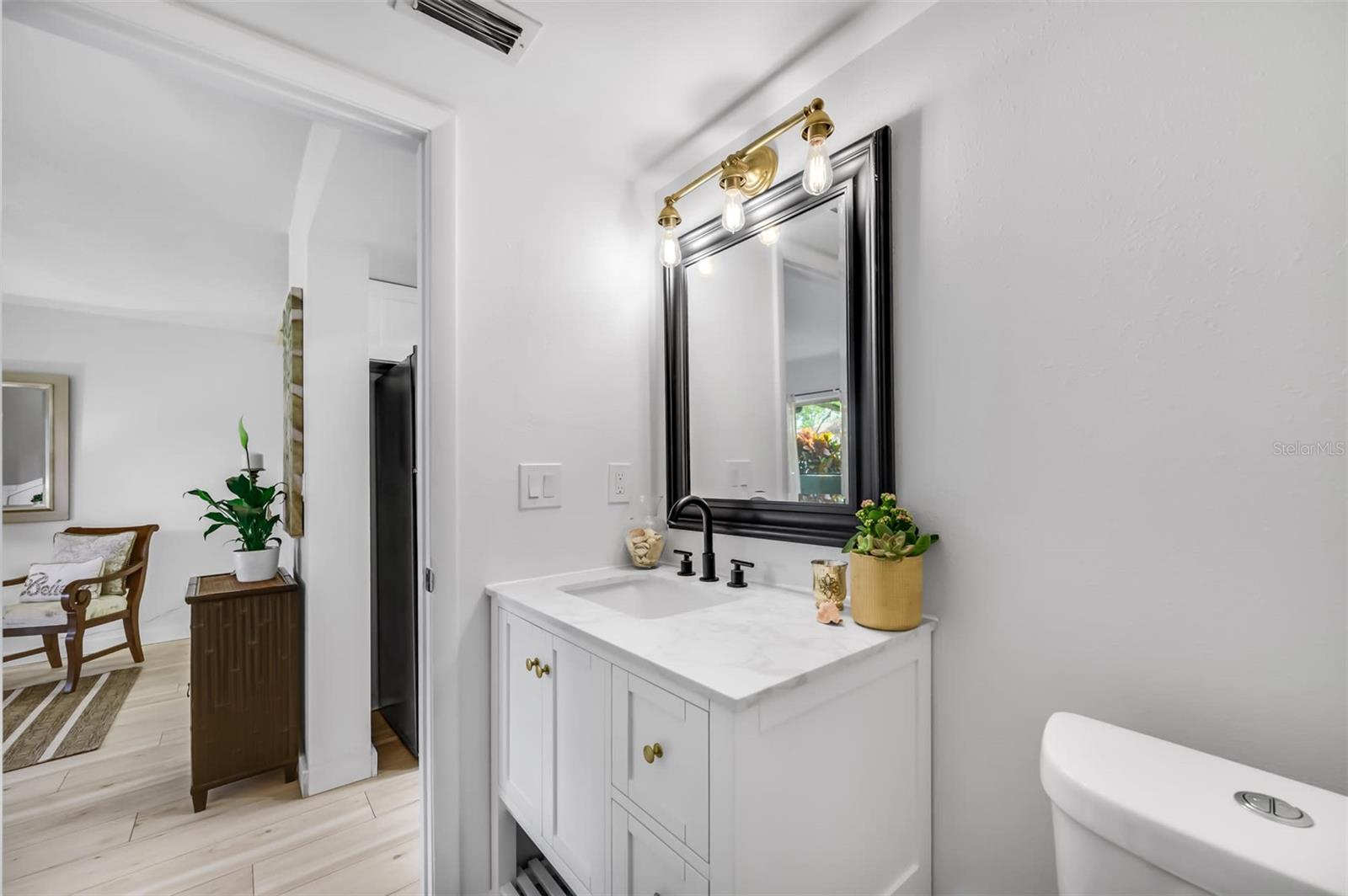 Image 16 of 19 For 2900 Lichen Lane B