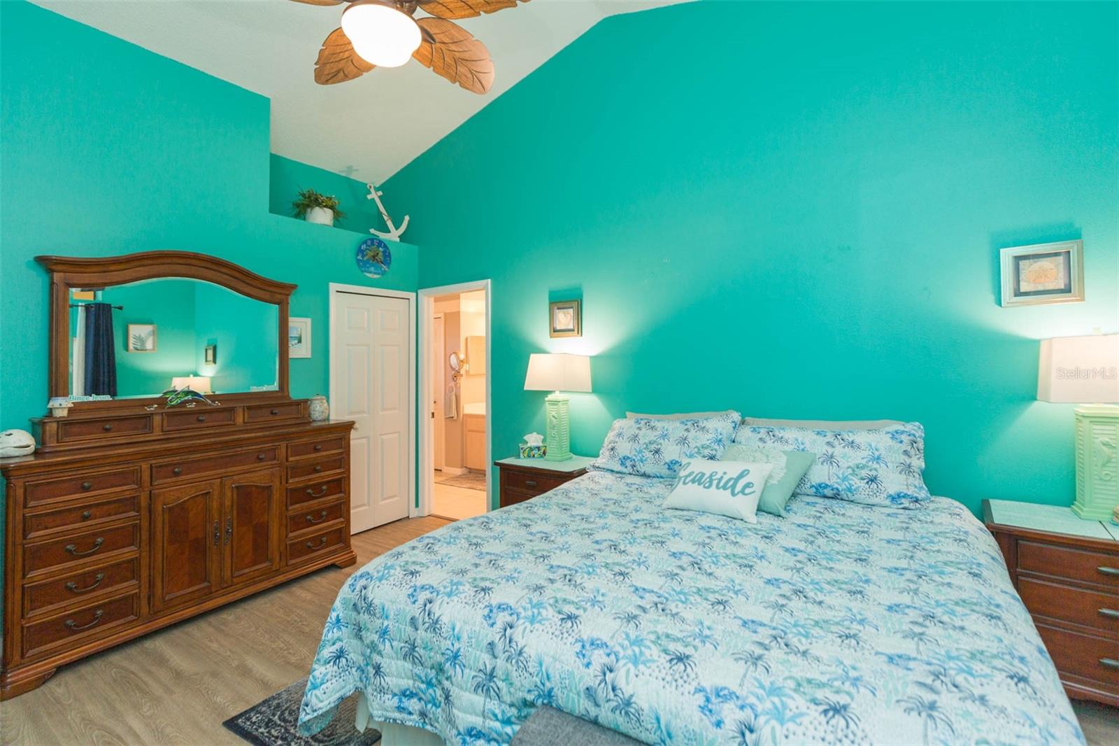 Image 28 of 60 For 11321 Copley Court