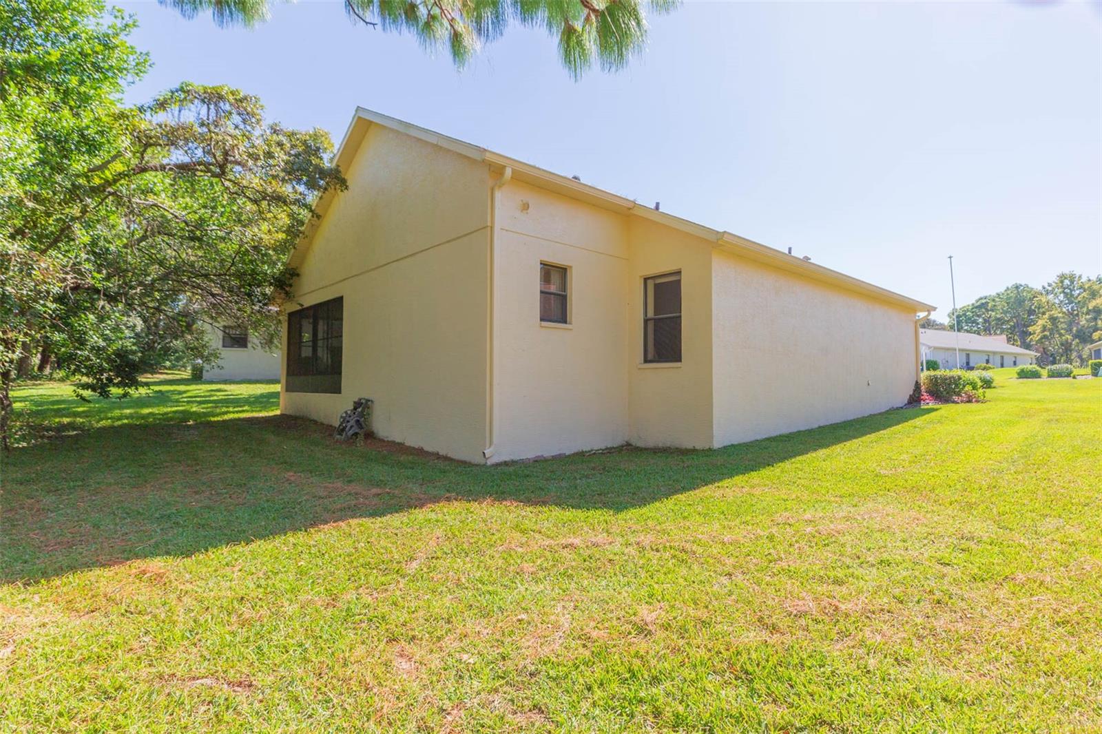 Image 39 of 60 For 11321 Copley Court