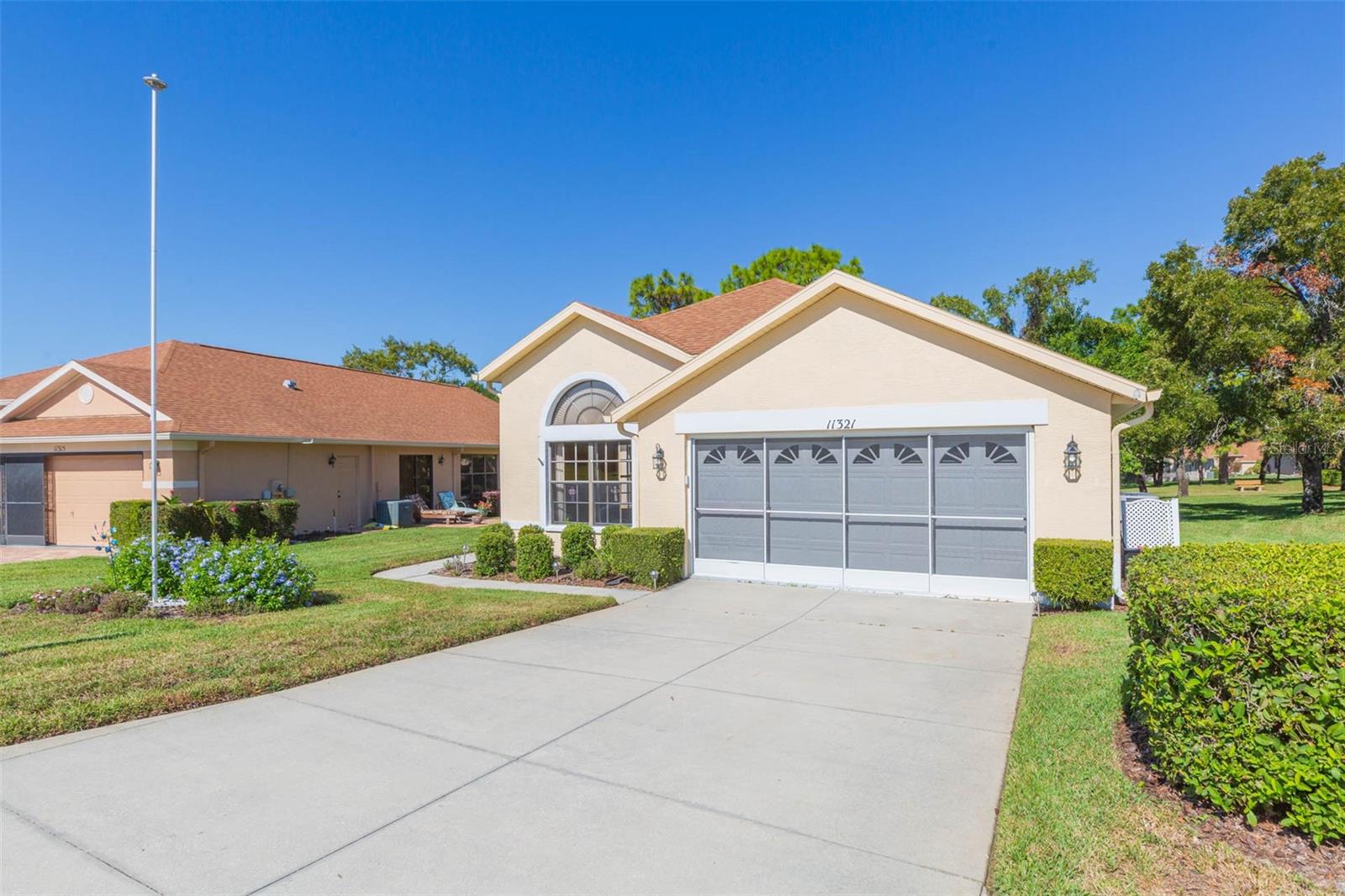 Image 4 of 60 For 11321 Copley Court