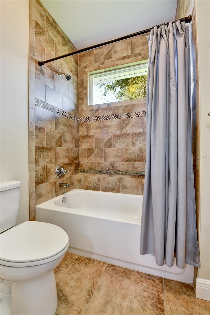 Image 16 of 27 For 3315 Price Avenue