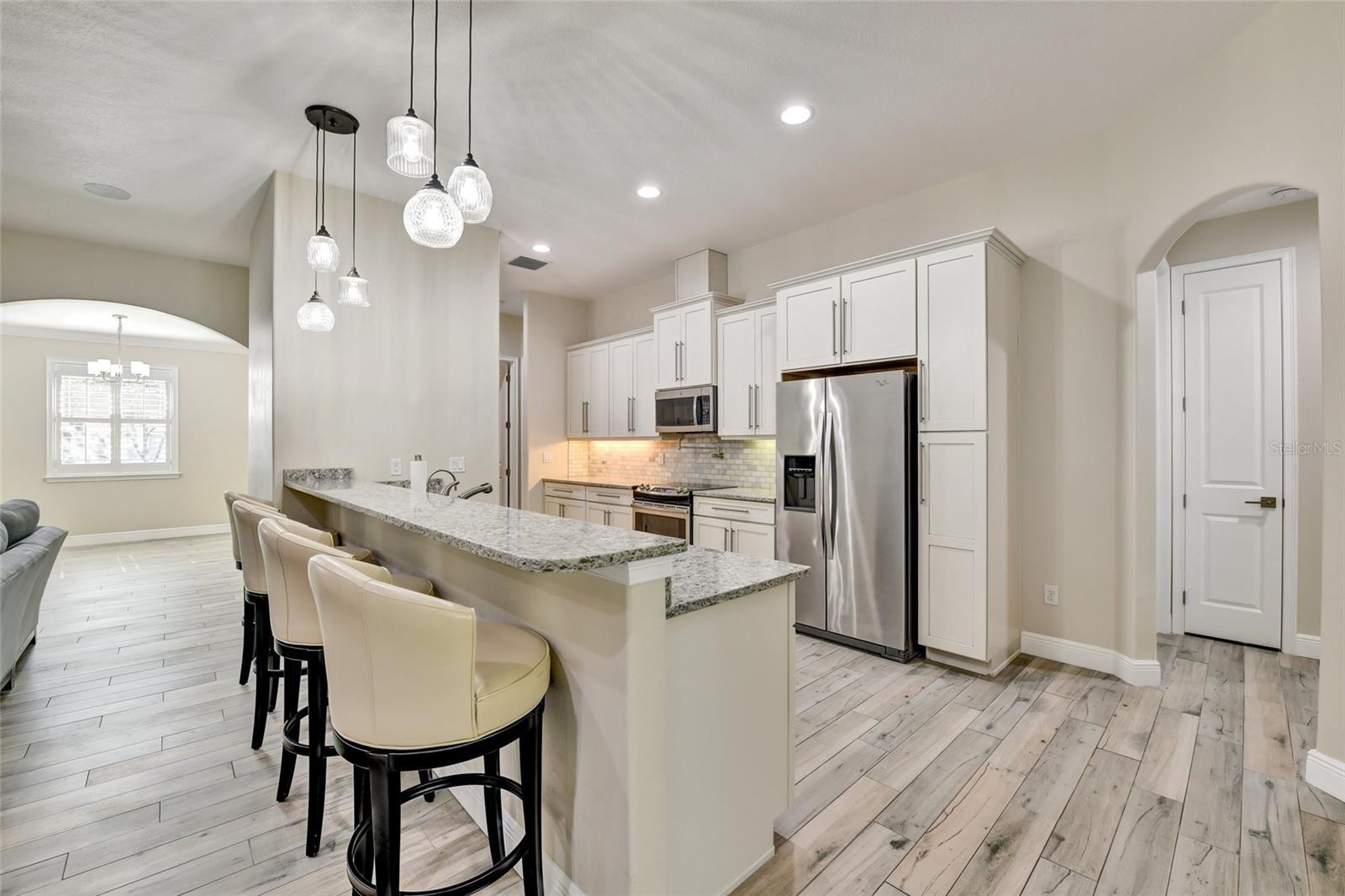 Image 7 of 27 For 3315 Price Avenue