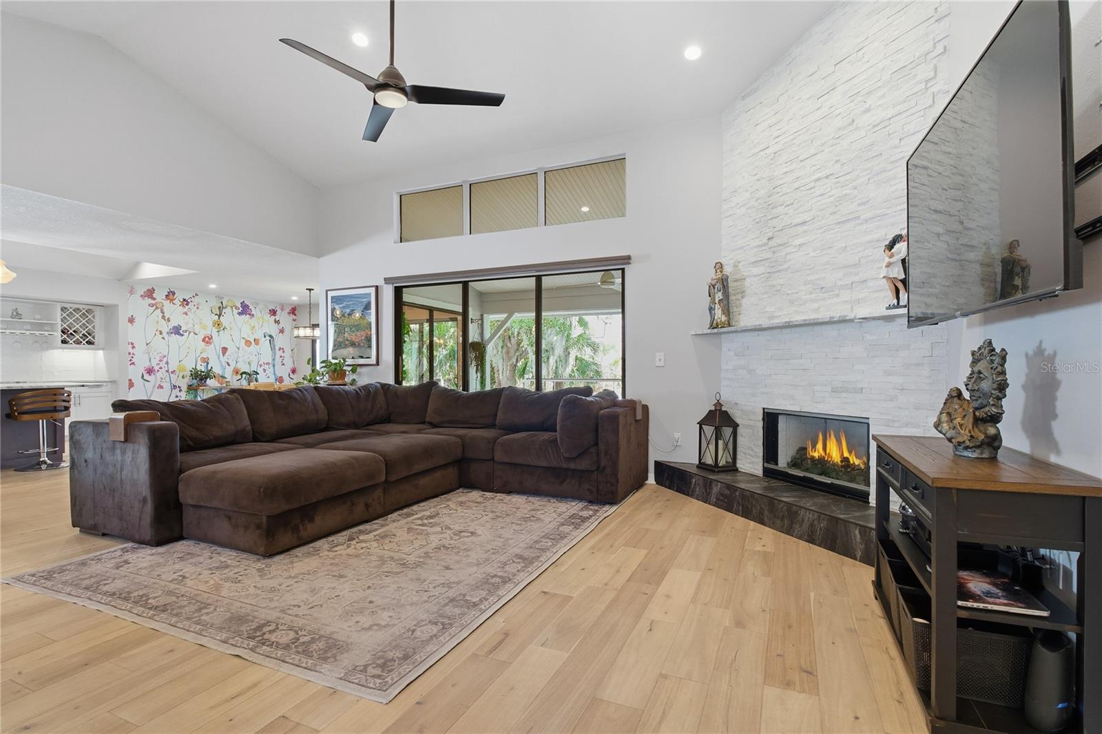 Image 19 of 91 For 1004 Osprey Court