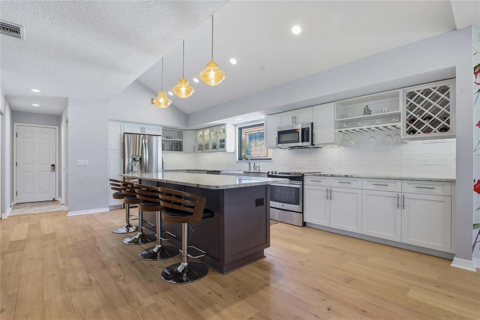 Image 22 of 91 For 1004 Osprey Court