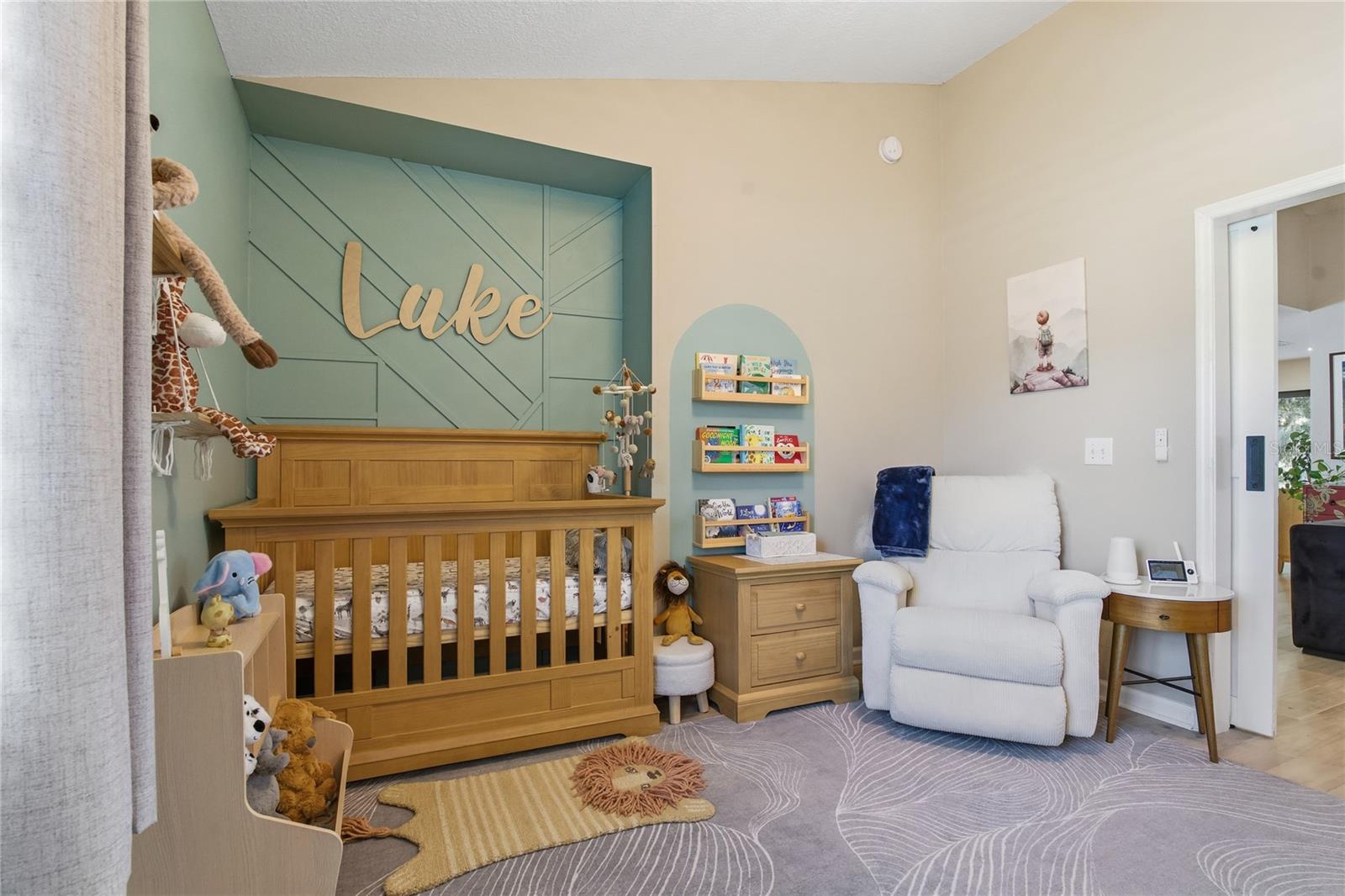 Image 37 of 91 For 1004 Osprey Court